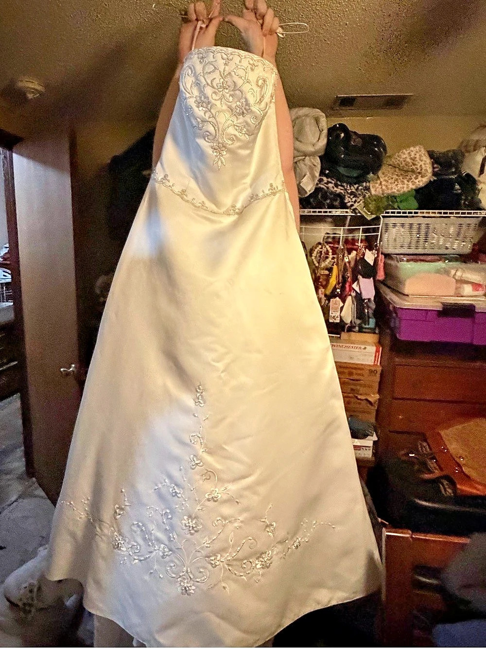 David's Bridal Wedding Gown Embellished Train Size 14